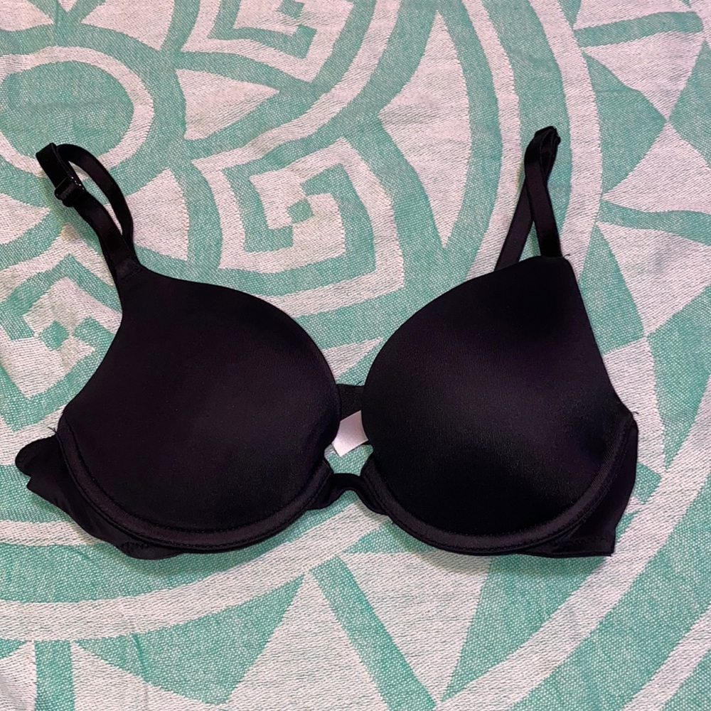 Victoria’s Secret push up bra